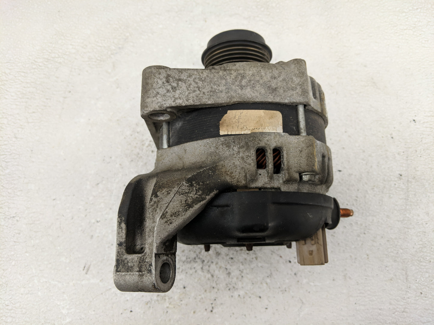 2001-2007 Dodge Caravan Alternator Replacement Generator Charging Assembly Engine OEM Fits Fits 2001 2002 2003 2004 2005 200