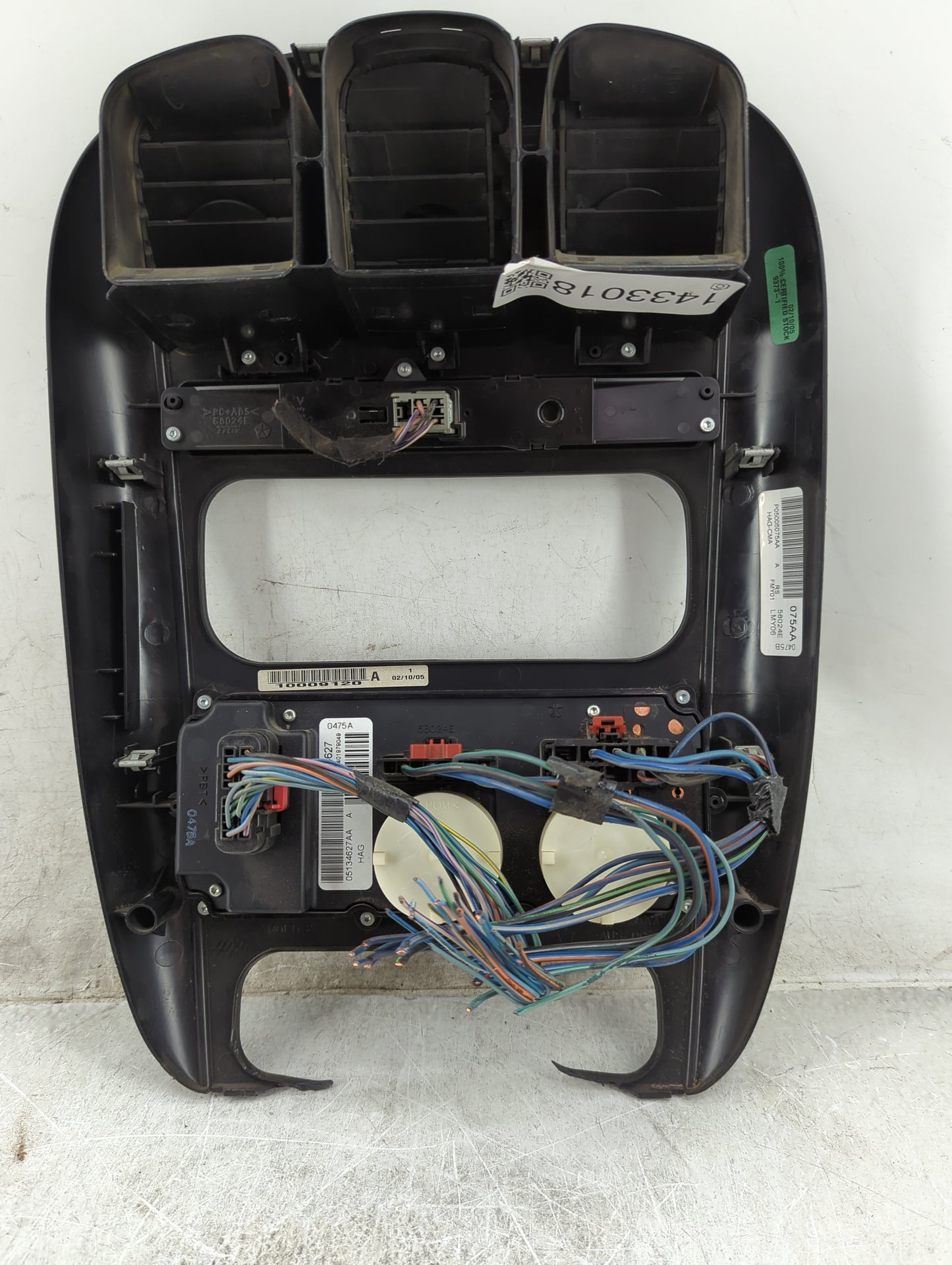 2004-2007 Dodge Caravan Climate Control Module Temperature AC/Heater Replacement P/N:P05005075AA Fits Fits 2004 2005 2006 20