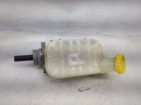 2003-2007 Dodge Caravan Brake Master Cylinder - Oemusedautoparts1.com