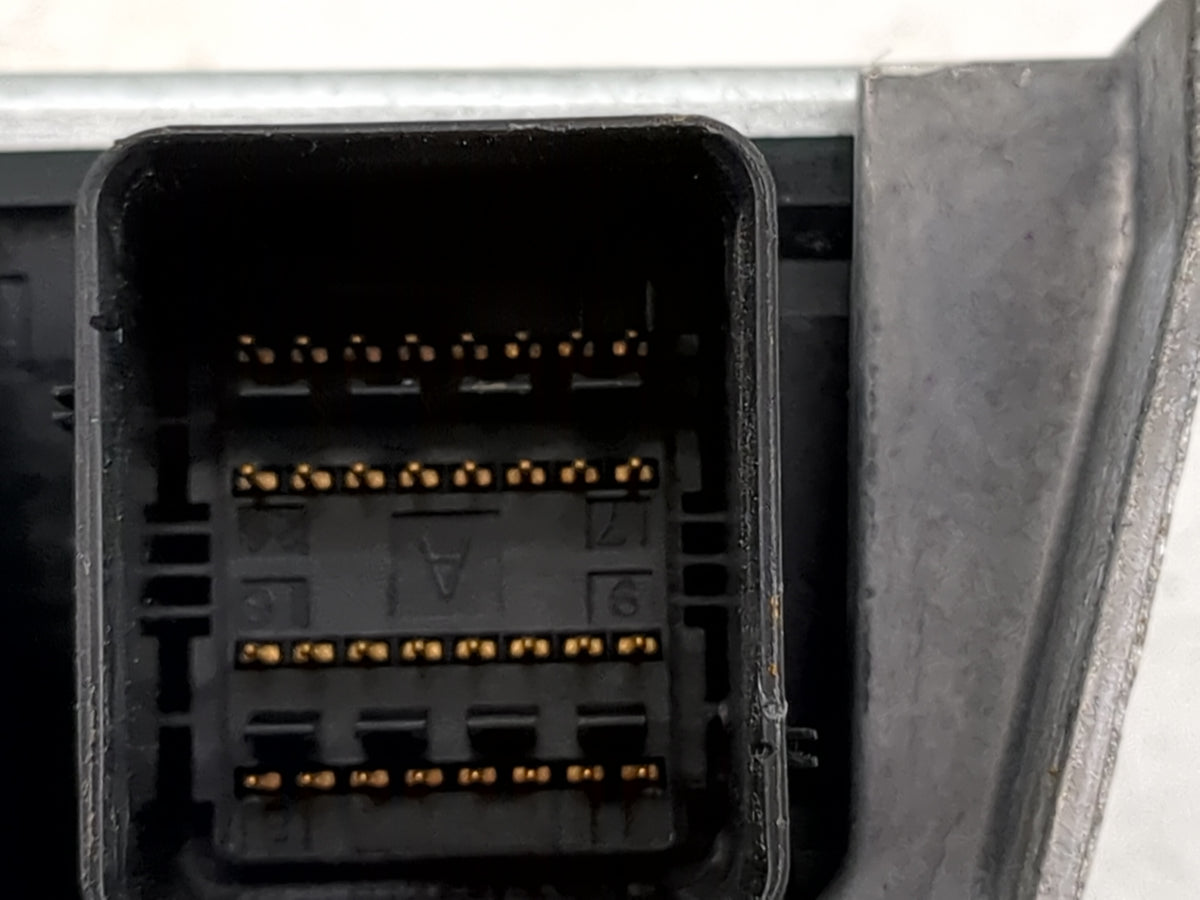 2005 Dodge Caravan Safety Restraint Srs Airbag Control Module 1502981 - Oemusedautoparts1.com
