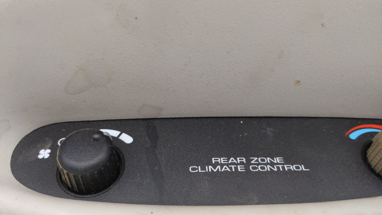 2001-2007 Dodge Caravan Climate Control Module Temperature AC/Heater Replacement P/N:4685797AA Fits OEM Used Auto Parts - Oe