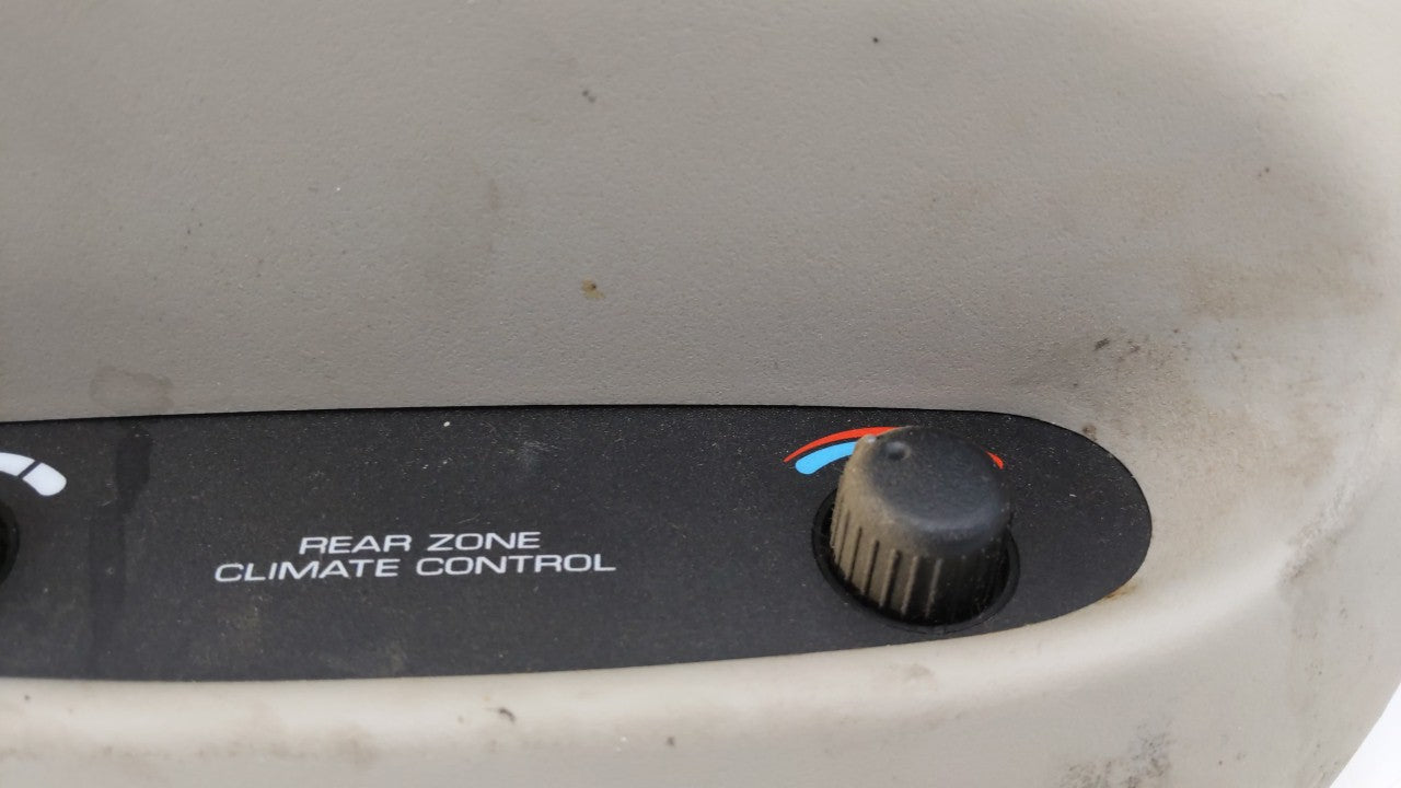 2001-2007 Dodge Caravan Climate Control Module Temperature AC/Heater Replacement P/N:4685797AA Fits OEM Used Auto Parts - Oe