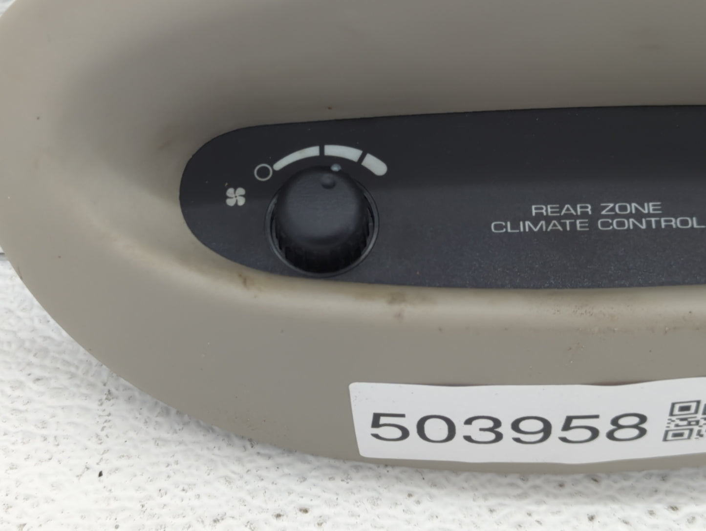 2001-2007 Dodge Caravan Climate Control Module Temperature AC/Heater Replacement P/N:P05005009AD 4685797AA Fits OEM Used Aut