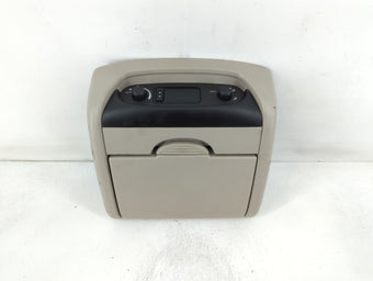 compare product 2005-2006 Dodge Caravan Information Radio Display Screen