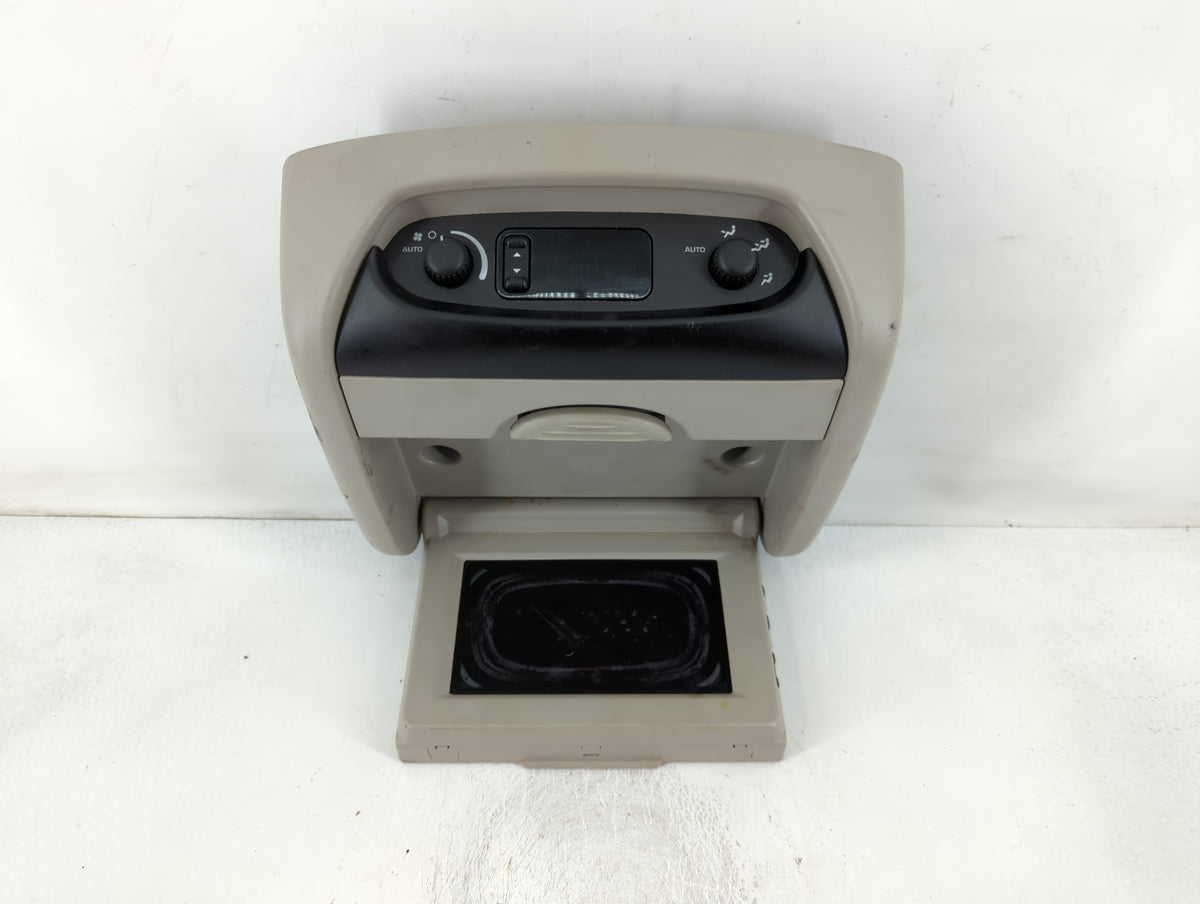 2005-2006 Dodge Caravan Information Radio Display Screen - Oemusedautoparts1.com