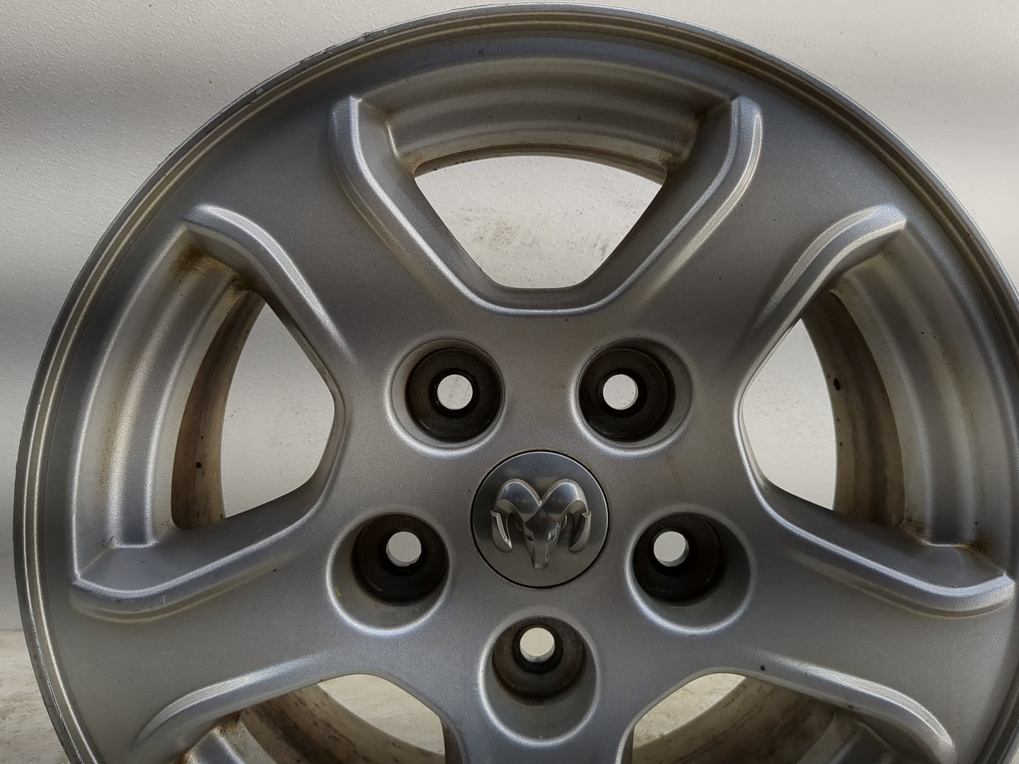 2005-2007 Dodge Dakota Oem Wheel Rim - Oemusedautoparts1.com