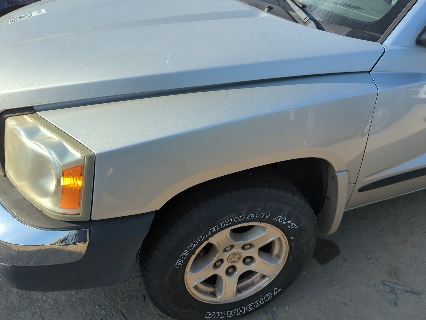 2005-2007 Dodge Dakota Driver Fender 1160703 - Oemusedautoparts1.com