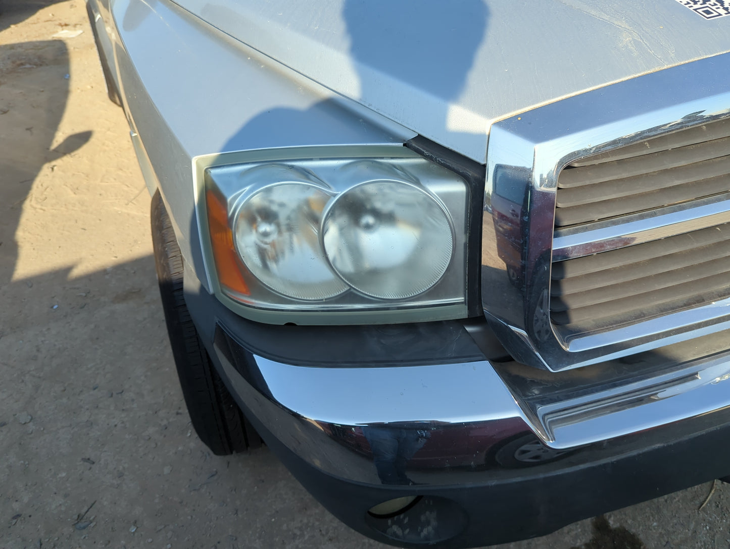 2005-2006 Dodge Dakota Passenger Right Oem Head Light Headlight Lamp - Oemusedautoparts1.com