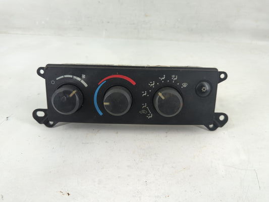 2005 Dodge Dakota Climate Control Module Temperature AC/Heater Replacement P/N:P55056395AC Fits OEM Used Auto Parts - Oemuse