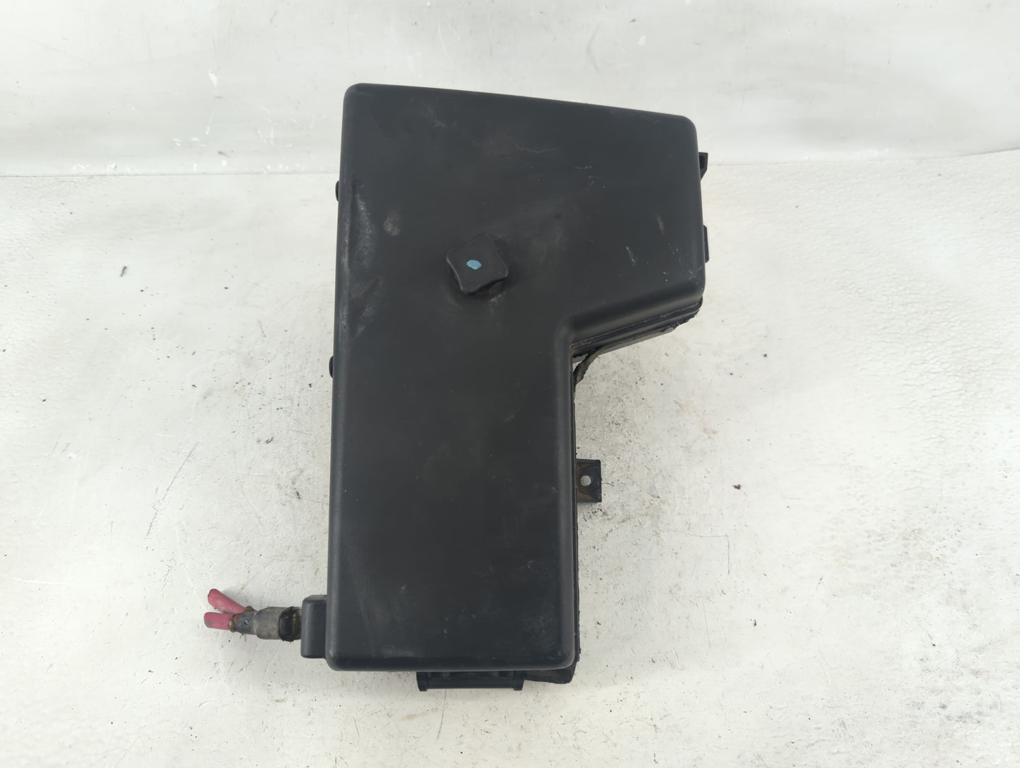 2005-2007 Dodge Dakota Fusebox Fuse Box Panel Relay Module P/N:1587091-1 Fits Fits 2005 2006 2007 OEM Used Auto Parts - Oemu