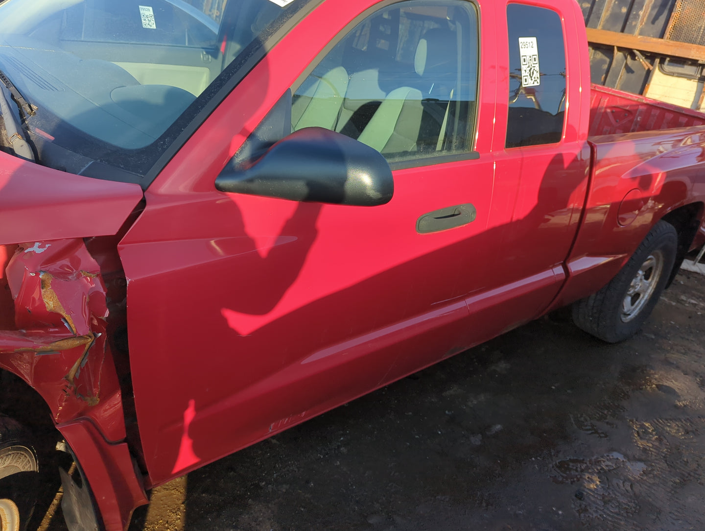 2005-2011 Dodge Dakota Driver Front Door Oem - Oemusedautoparts1.com