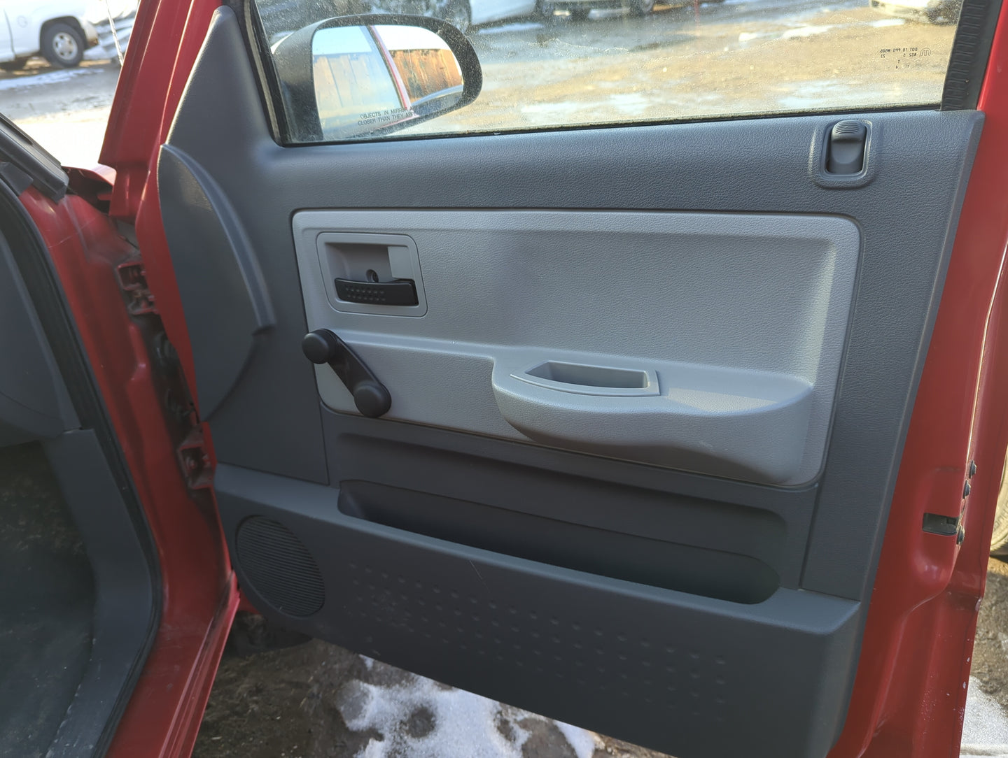 2005 Dodge Dakota Front Right Passenger Interior Door Panel Trim 1267967 - Oemusedautoparts1.com