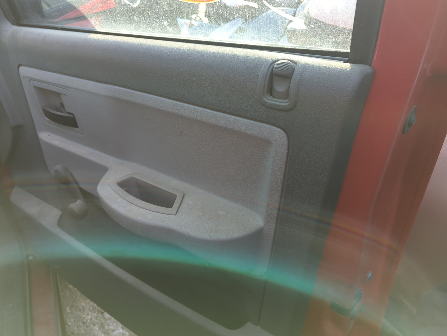 2005 Dodge Dakota Front Right Passenger Interior Door Panel Trim 1277292 - Oemusedautoparts1.com