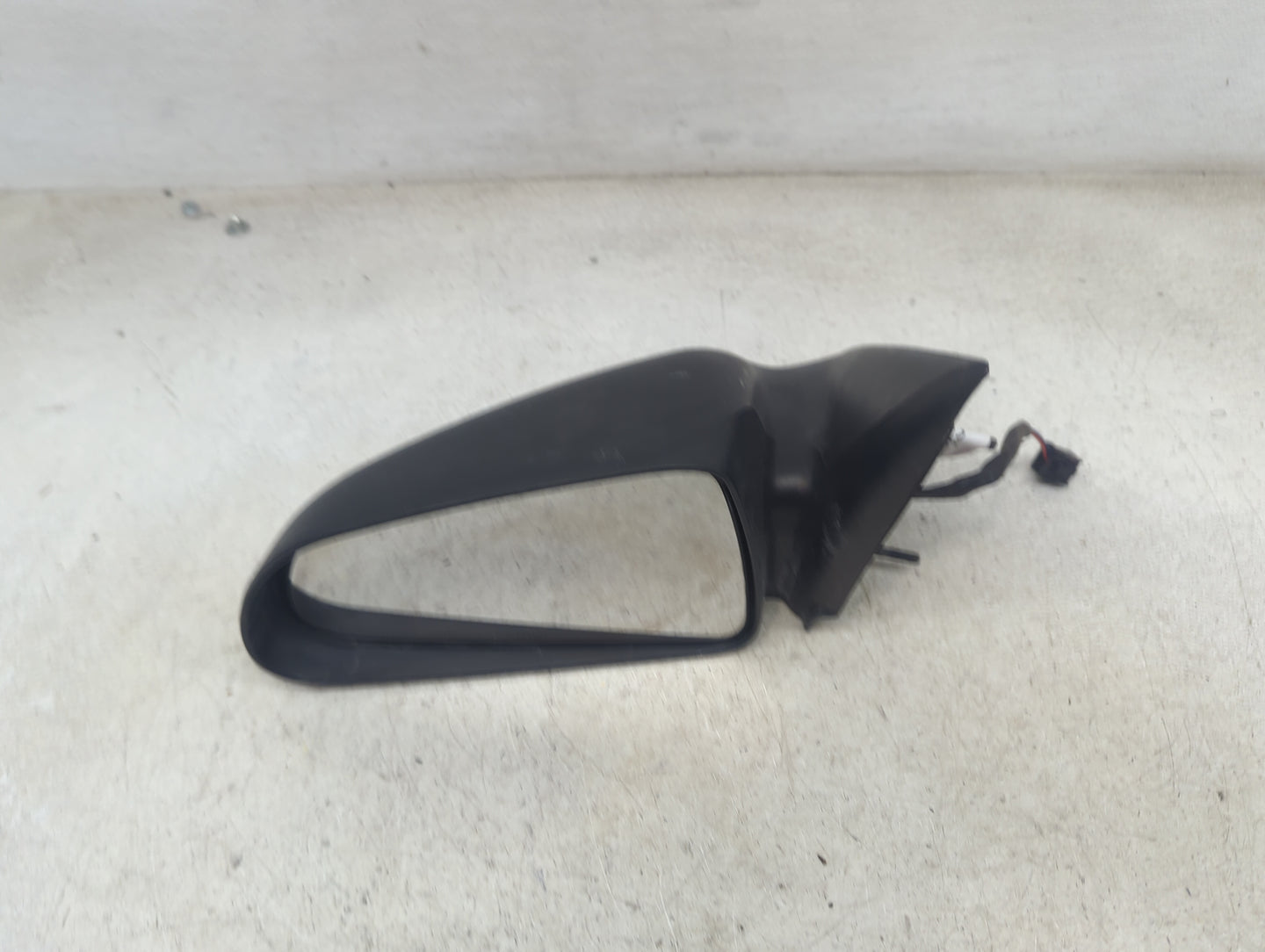 2005-2011 Dodge Dakota Driver Side View Mirror - Left Door Mirror OEM Used - Oemusedautoparts1.com