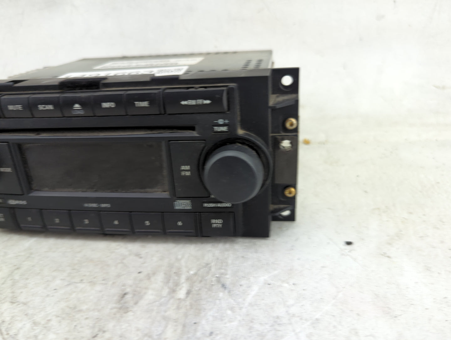 2005-2007 Dodge Dakota Radio AM FM Cd Player Receiver Replacement P/N:P05091720AD Fits Fits 2004 2005 2006 2007 2008 2009 20
