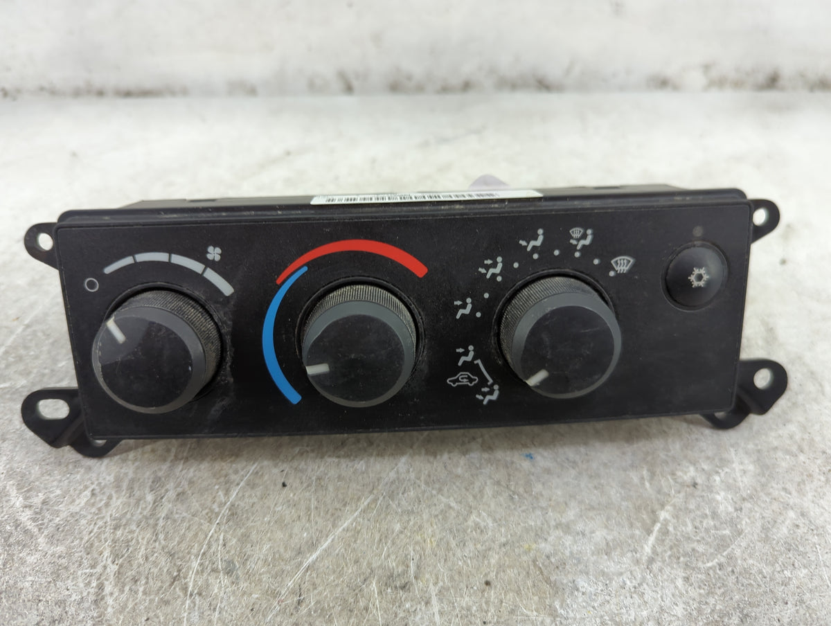 2005 Dodge Dakota Climate Control Module Temperature AC/Heater Replacement P/N:P55056395AC Fits OEM Used Auto Parts - Oemuse
