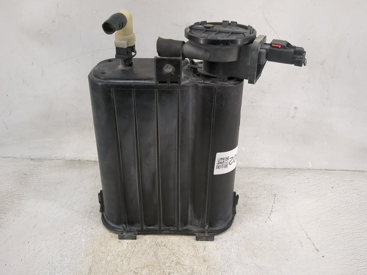 2005 Dodge Dakota Fuel Vapor Charcoal Canister 1515802 - Oemusedautoparts1.com