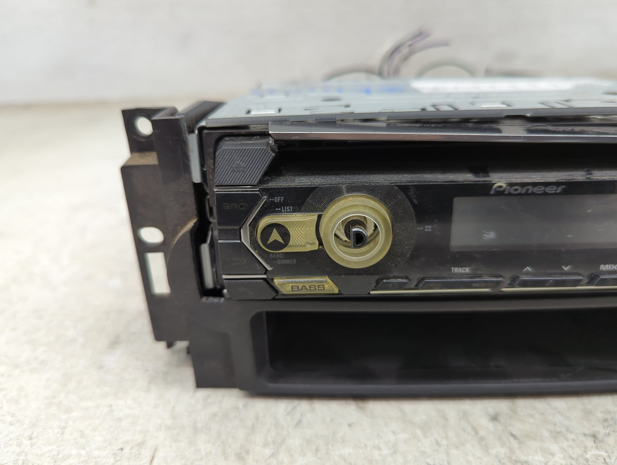 2005 Dodge Dakota Radio AM FM Cd Player Receiver Replacement P/N:DEH-S4220BT EW4C95, 4250A-C95 Fits OEM Used Auto Parts - Oe