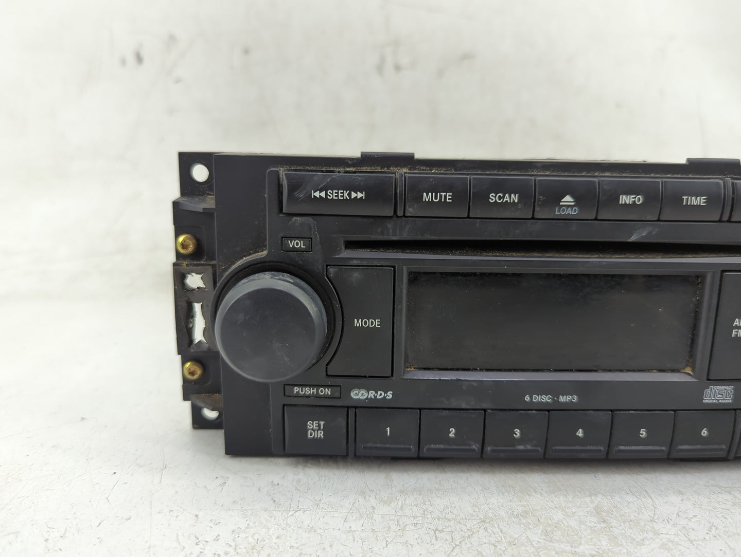 2004-2007 Dodge Durango Radio AM FM Cd Player Receiver Replacement P/N:P05091720AD Fits Fits 2004 2005 2006 2007 2008 2009 2