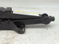 2005 Dodge Durango Spare Scissor Car Jack 1414195 - Oemusedautoparts1.com