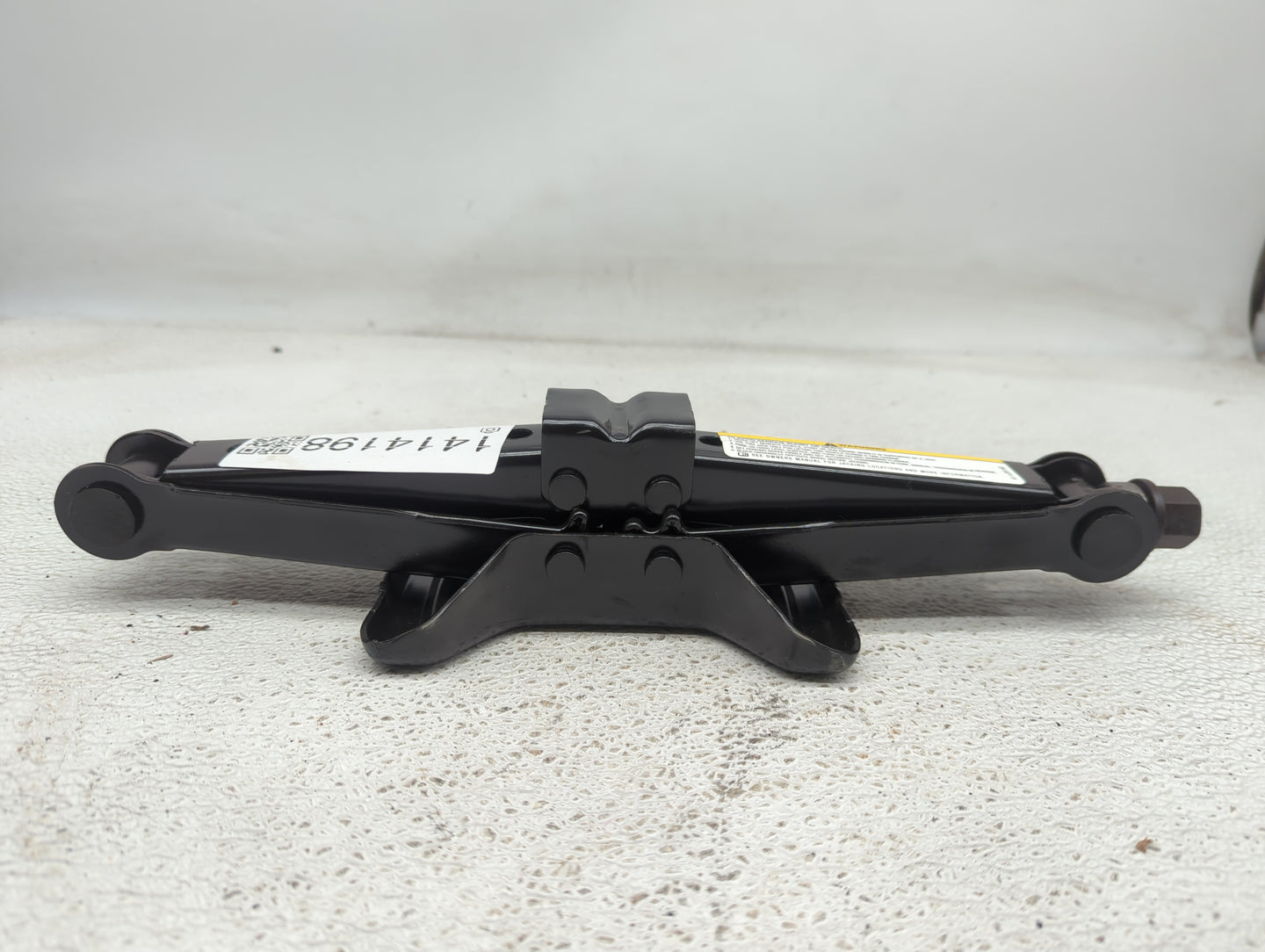 2005 Dodge Durango Spare Scissor Car Jack - Oemusedautoparts1.com