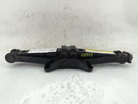 2005 Dodge Durango Spare Scissor Car Jack 1415054 - Oemusedautoparts1.com