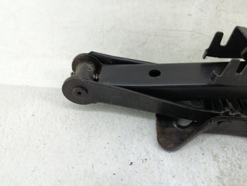 2005 Dodge Durango Spare Scissor Car Jack