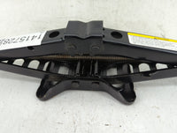 2005 Dodge Durango Spare Scissor Car Jack 1415728 - Oemusedautoparts1.com