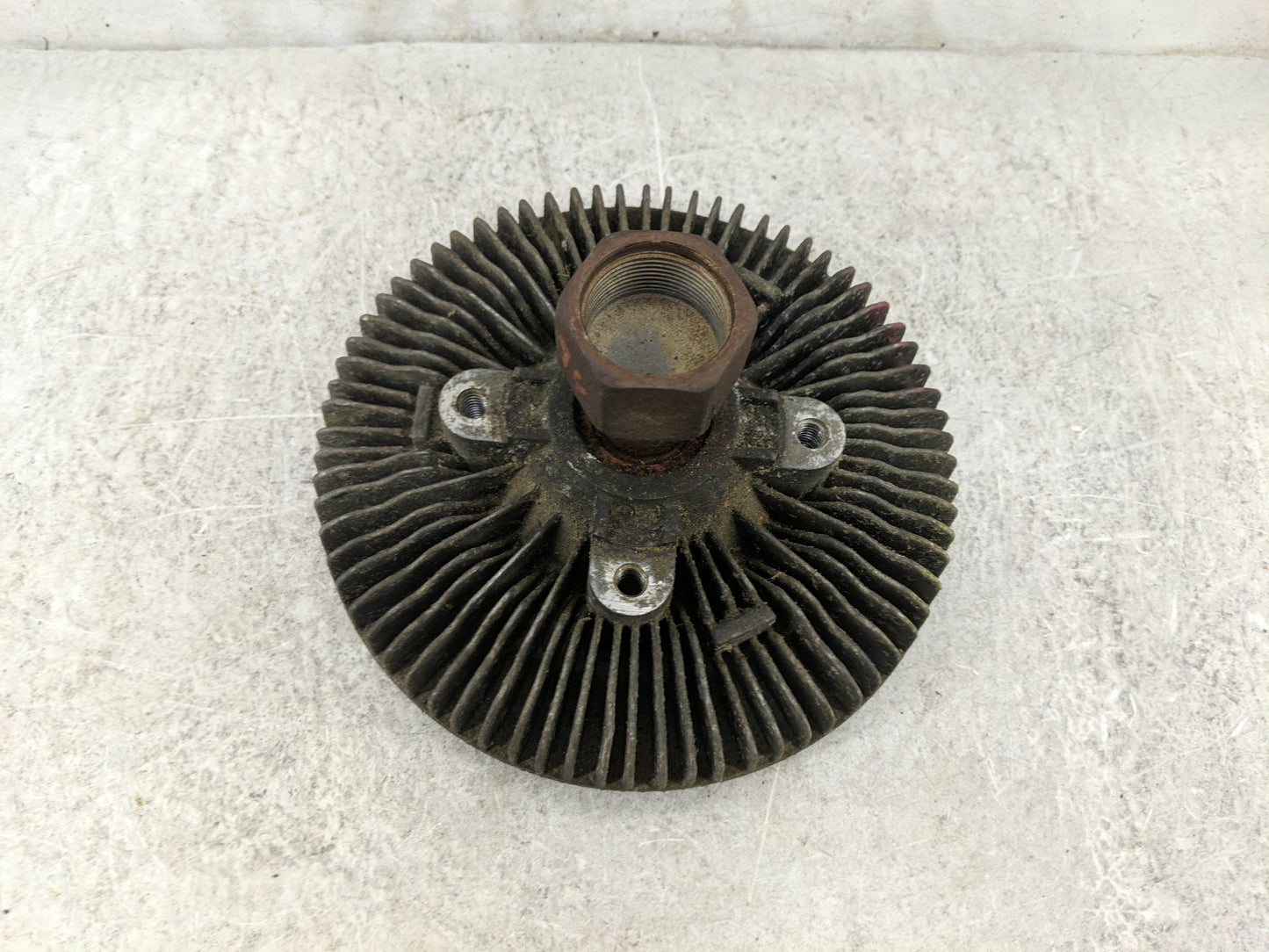 2004-2009 Dodge Durango Radiator Cooling Fan Clutch 1483921 - Oemusedautoparts1.com