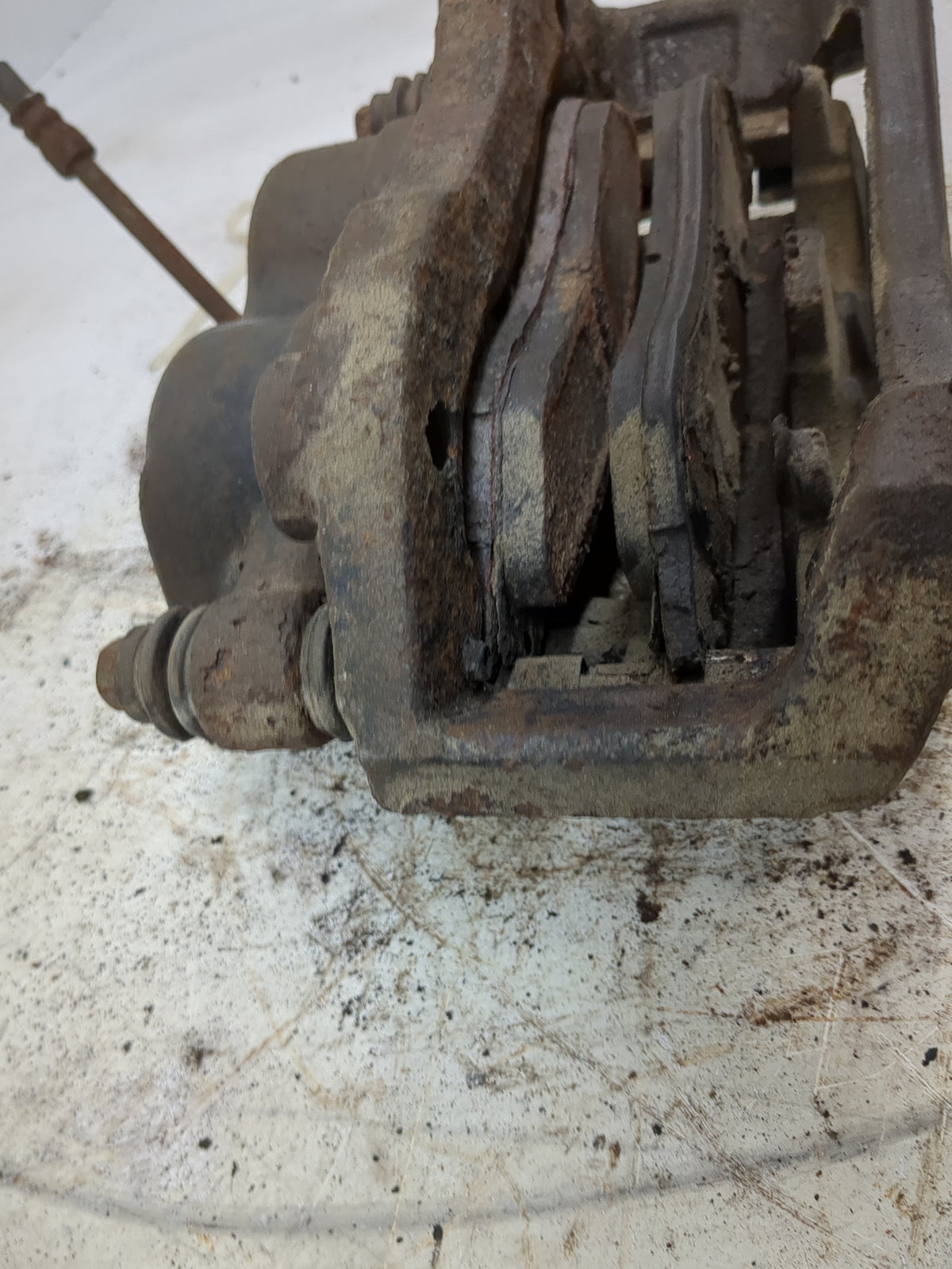 2005-2006 Dodge Durango Front Passenger Right Brake Caliper 1519031 - Oemusedautoparts1.com