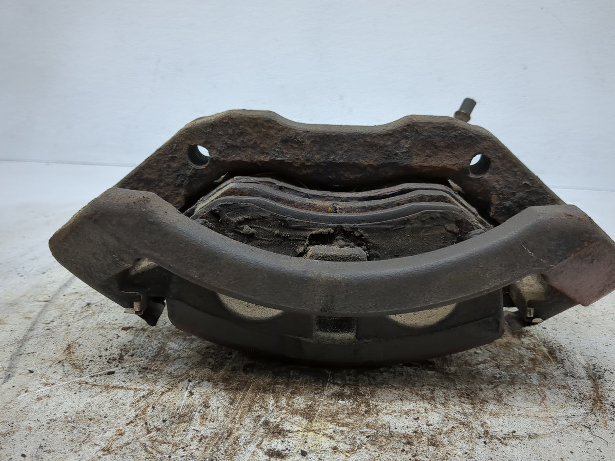 2005-2006 Dodge Durango Front Passenger Right Brake Caliper 1519031 - Oemusedautoparts1.com