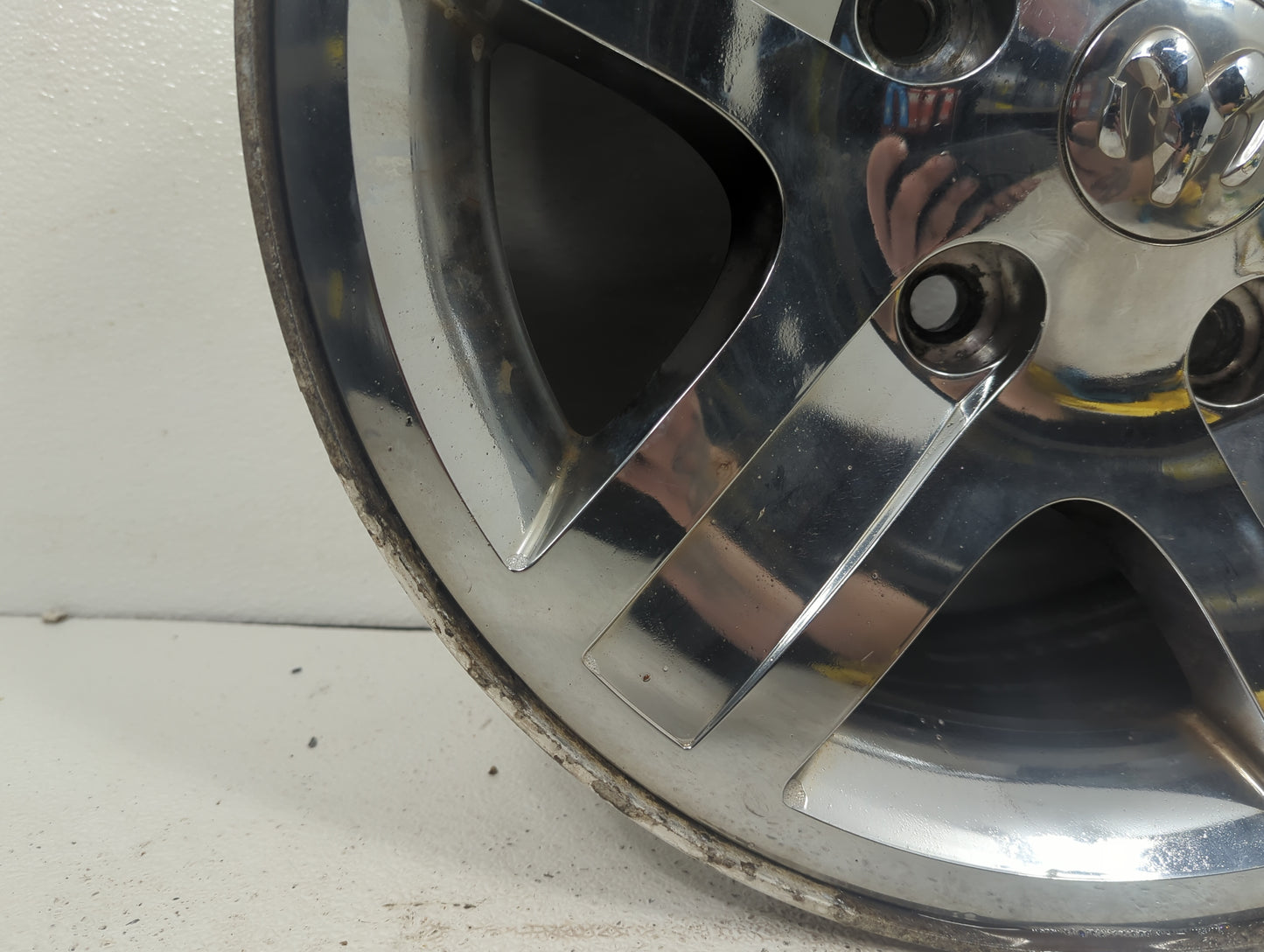 2004-2007 Dodge Durango Oem Wheel Rim 842218 - Oemusedautoparts1.com