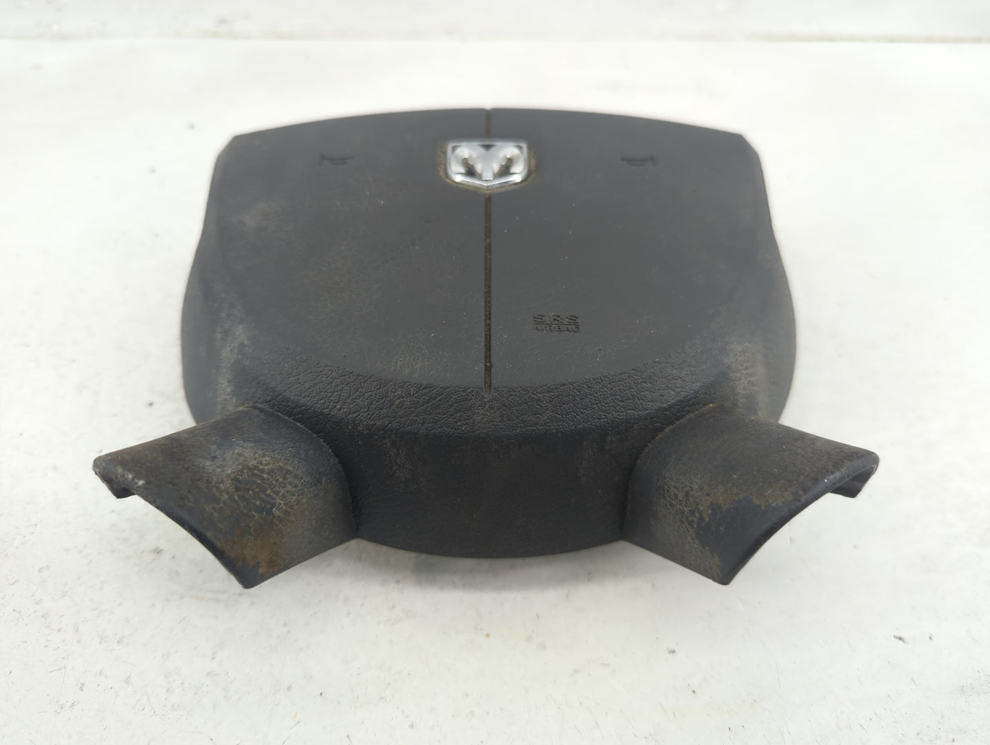 2005-2005 Dodge Durango Air Bag Driver Left Steering Wheel Mounted - Oemusedautoparts1.com