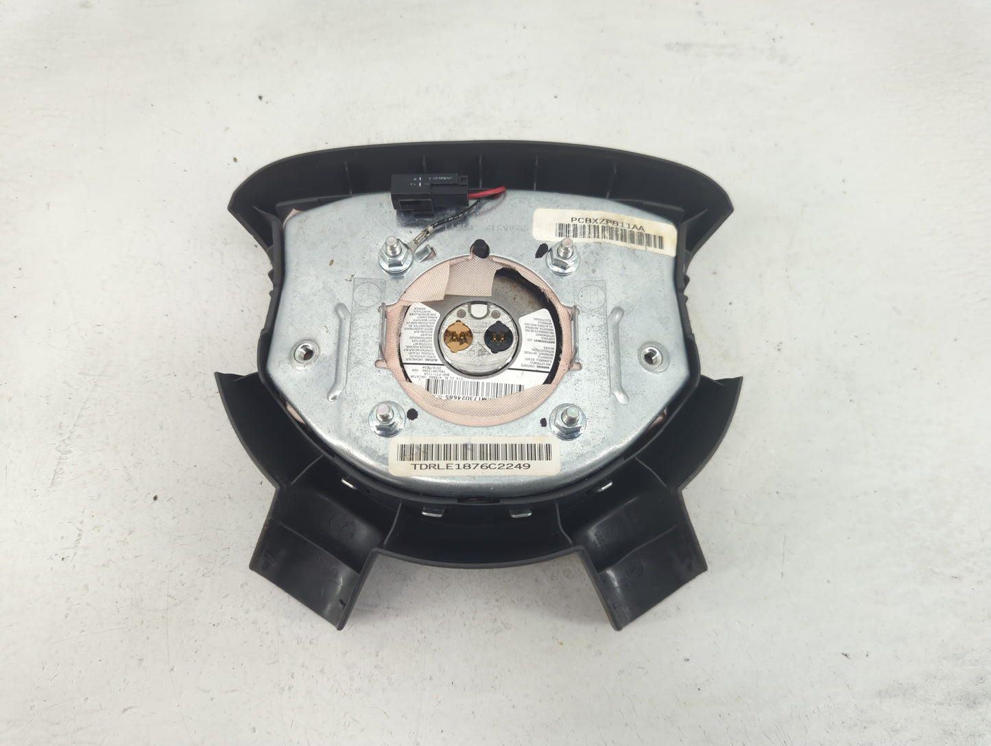 2005-2005 Dodge Durango Air Bag Driver Left Steering Wheel Mounted - Oemusedautoparts1.com