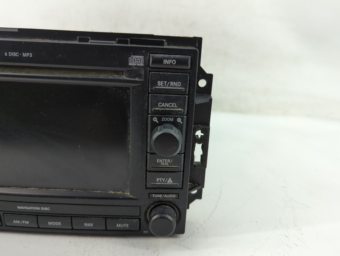 2004-2006 Dodge Durango Radio AM FM Cd Player Receiver Replacement Fits Fits 2004 2005 2006 2007 OEM Used Auto Parts - Oemus