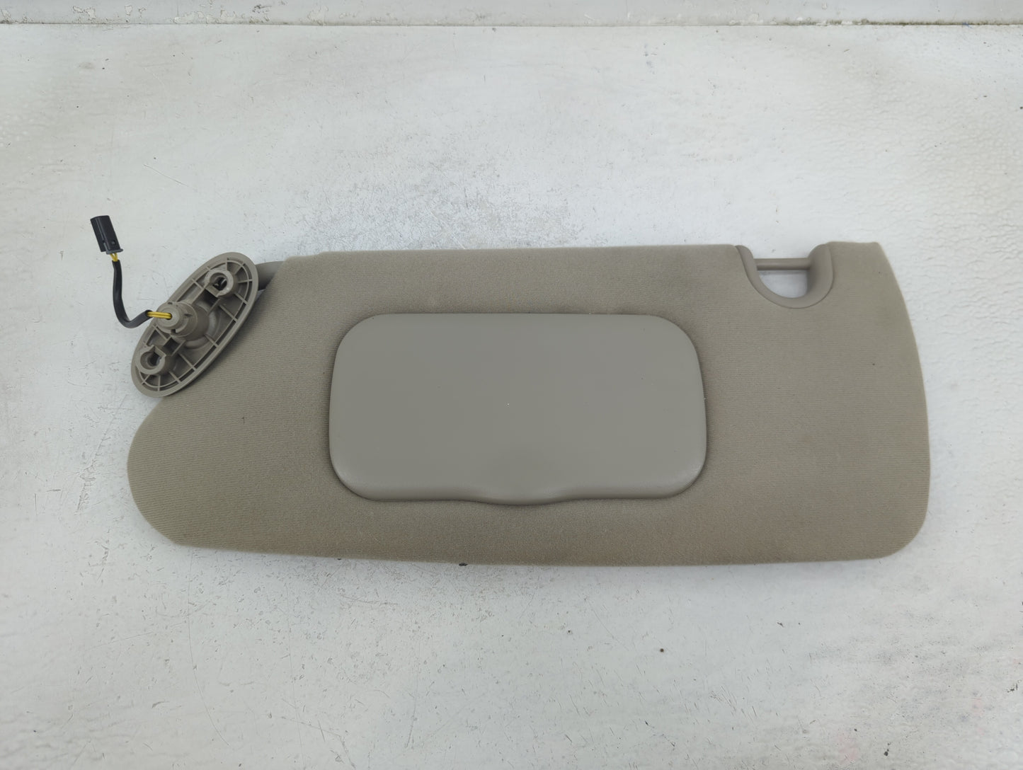 2004-2005 Dodge Durango Sun Visor Shade Replacement Driver Left Mirror Fits Fits 2004 2005 OEM Used Auto Parts - Oemusedauto