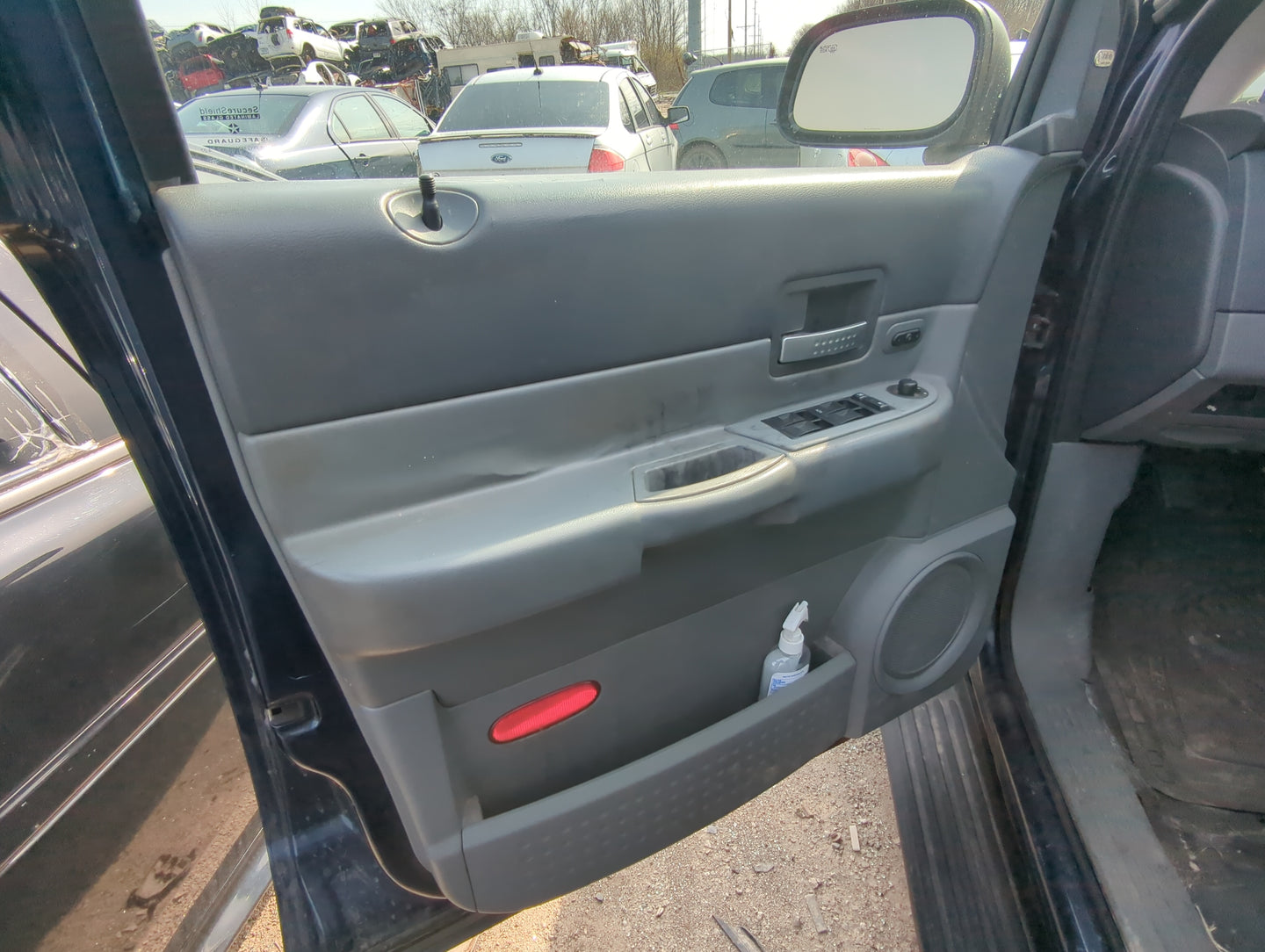 2005 Dodge Durango Front Left Driver Interior Door Panel Trim - Oemusedautoparts1.com