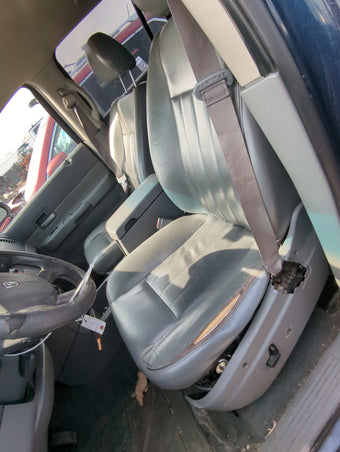 compare product 2004-2009 Dodge Durango Driver Rear Door Oem 846314