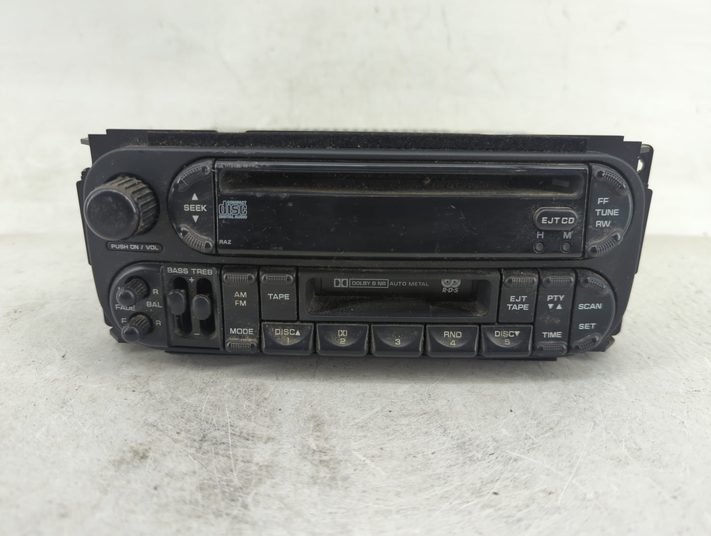2005 Dodge Grand Caravan Radio AM FM Cd Player Receiver Replacement P/N:P05064042AB Fits Fits 2006 2007 OEM Used Auto Parts 