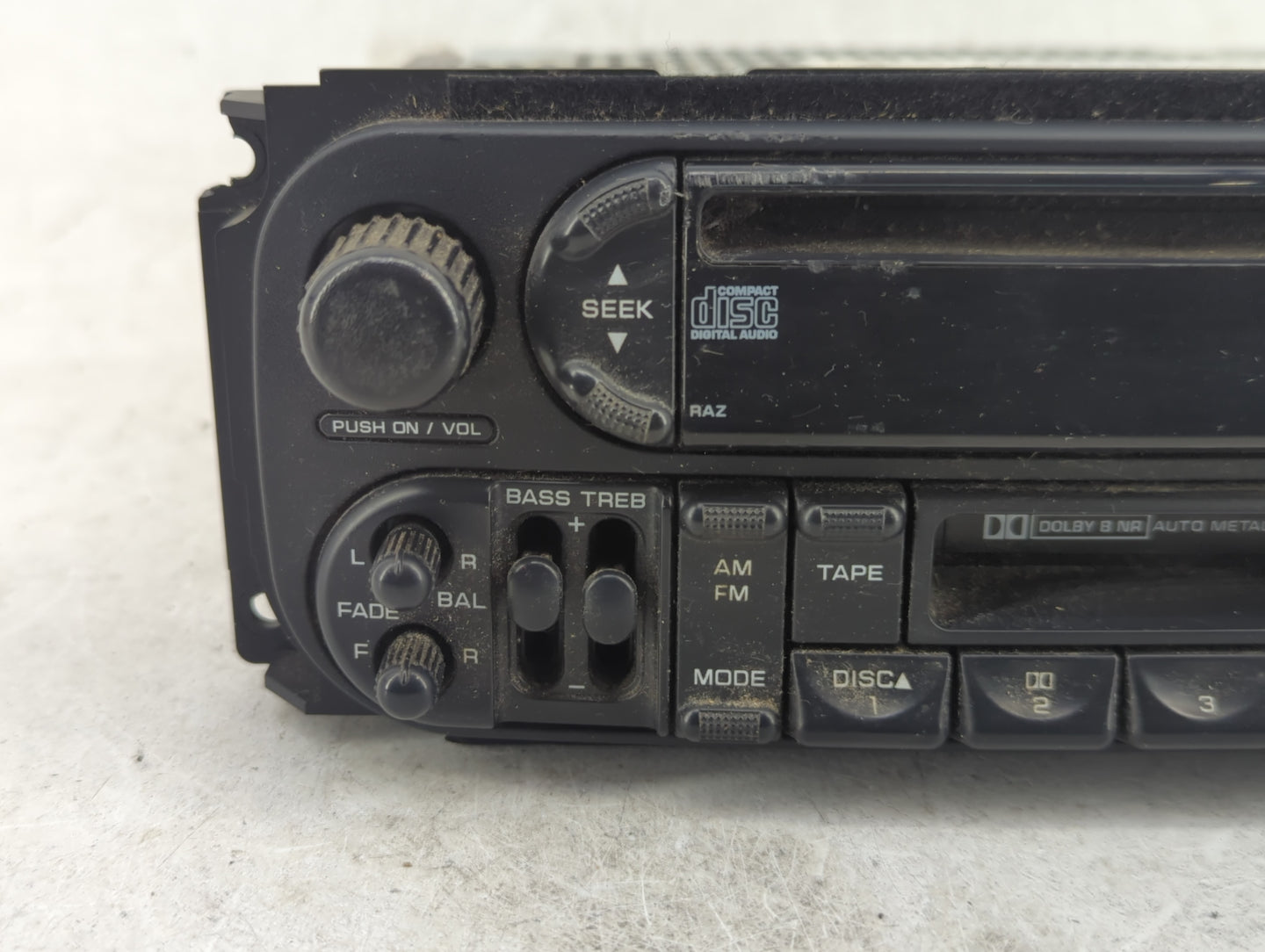 2005 Dodge Grand Caravan Radio AM FM Cd Player Receiver Replacement P/N:P05064042AB Fits Fits 2006 2007 OEM Used Auto Parts 