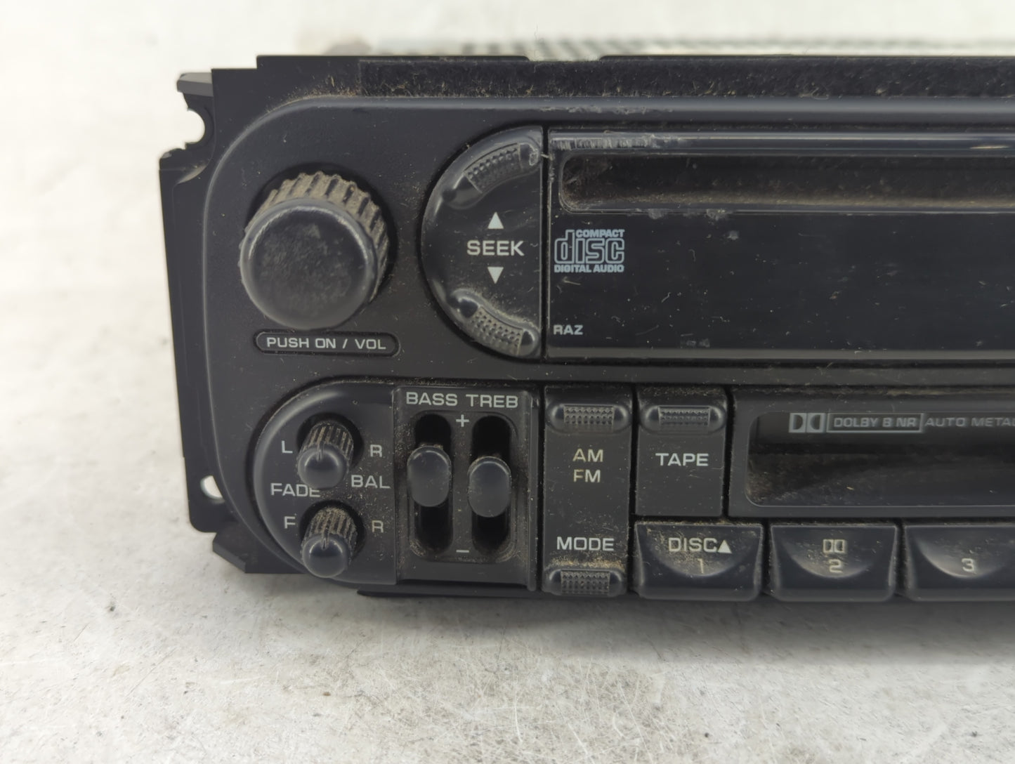 2005 Dodge Grand Caravan Radio AM FM Cd Player Receiver Replacement P/N:P05064042AB Fits Fits 2006 2007 OEM Used Auto Parts 