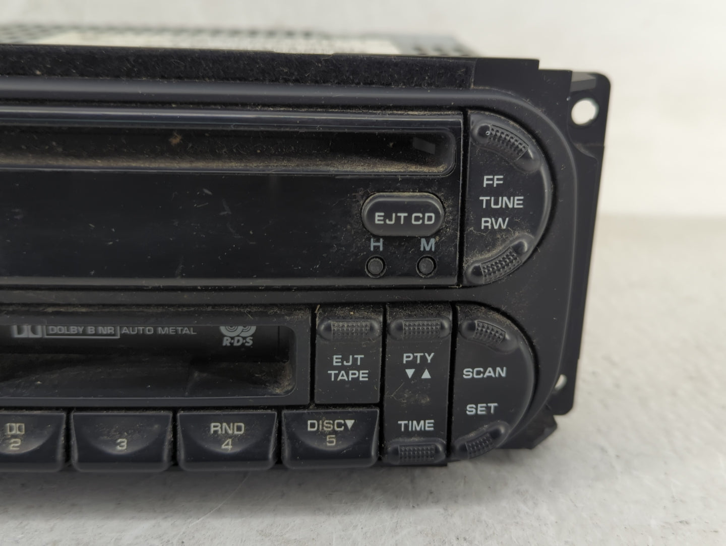 2005 Dodge Grand Caravan Radio AM FM Cd Player Receiver Replacement P/N:P05064042AB Fits Fits 2006 2007 OEM Used Auto Parts 