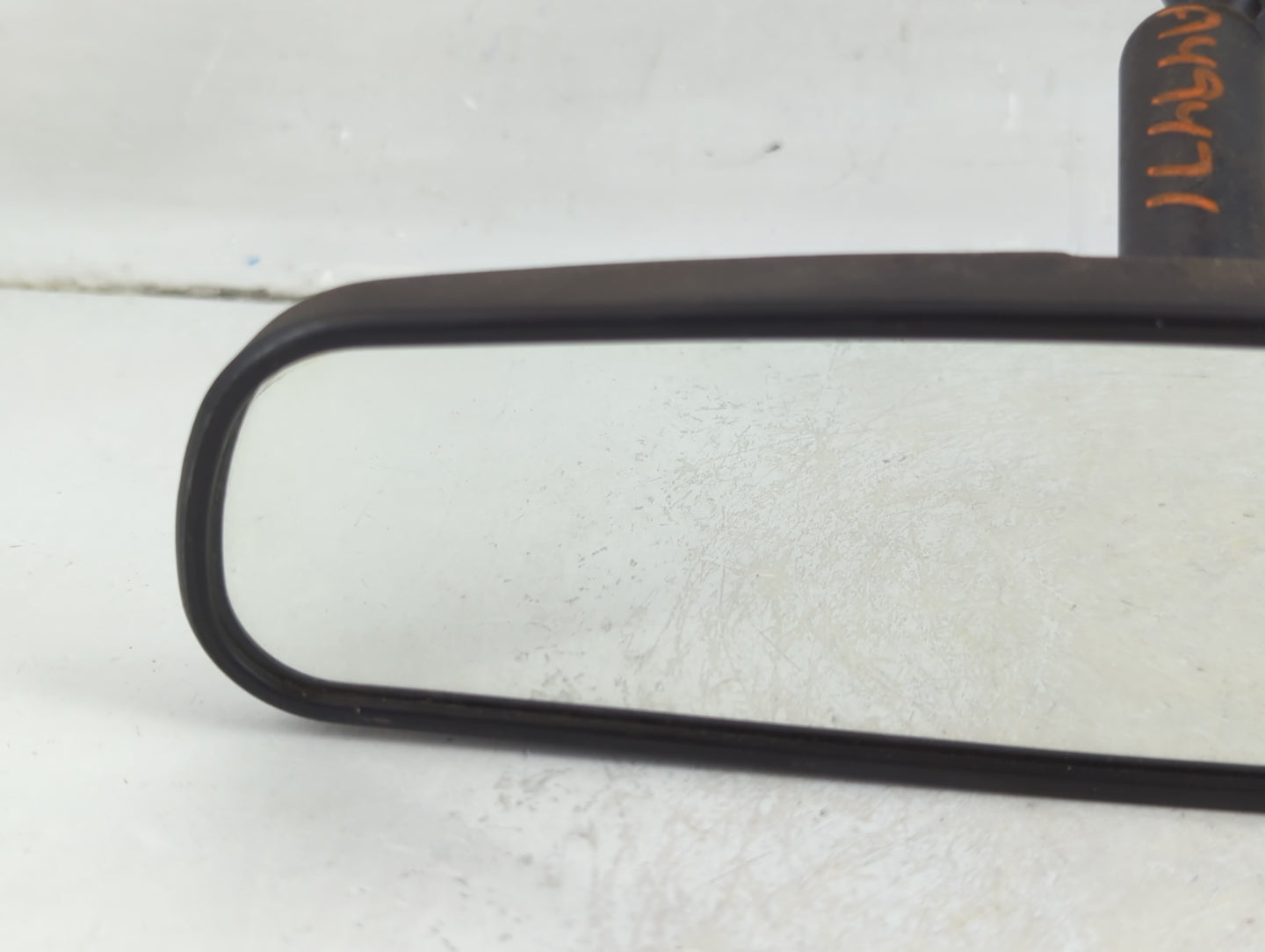 2005-2008 Dodge Magnum Interior Rear View Mirror Replacement OEM P/N:E8011681 68158203AB Fits OEM Used Auto Parts - Oemuseda