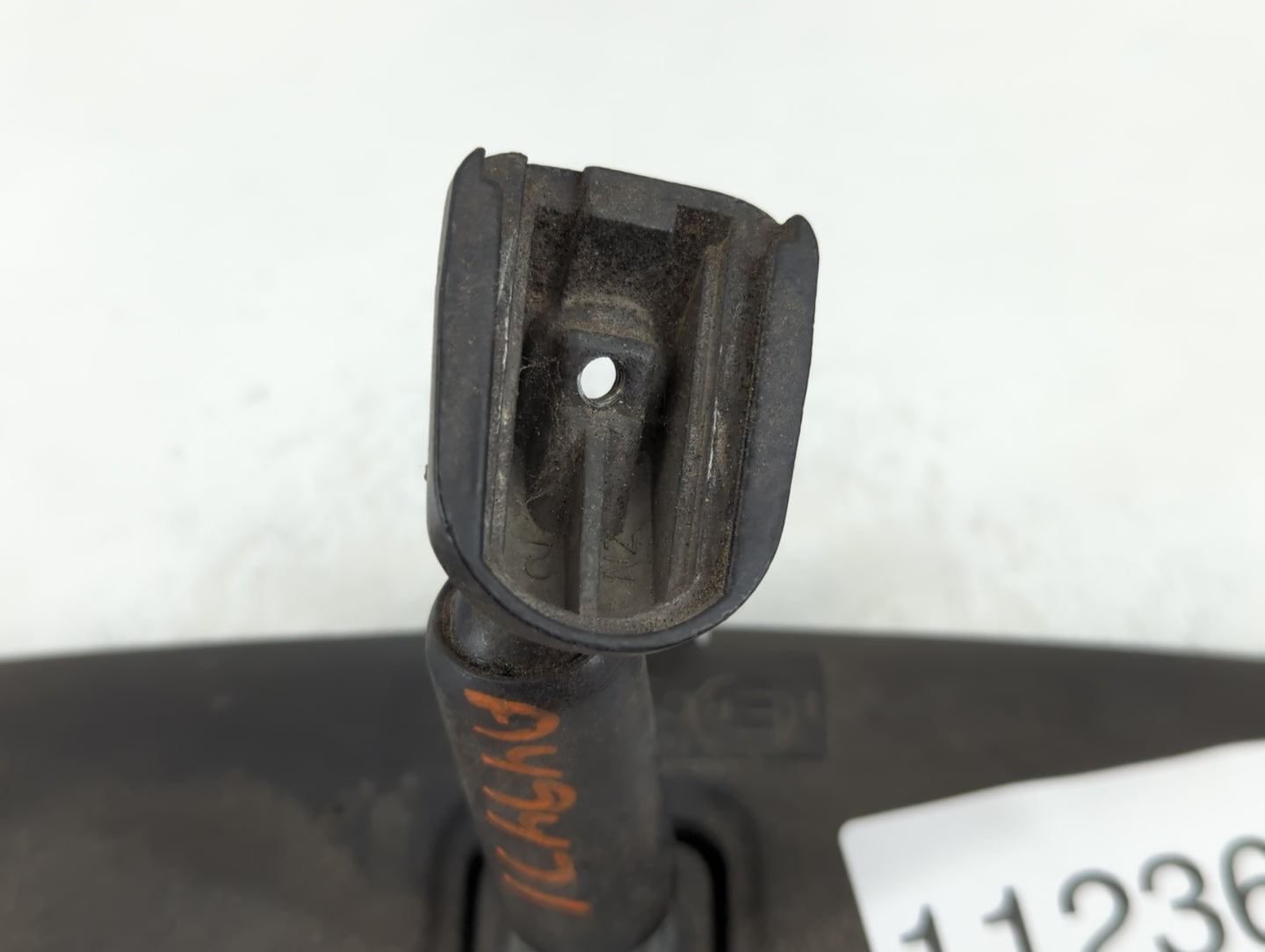 2005-2008 Dodge Magnum Interior Rear View Mirror Replacement OEM P/N:E8011681 68158203AB Fits OEM Used Auto Parts - Oemuseda