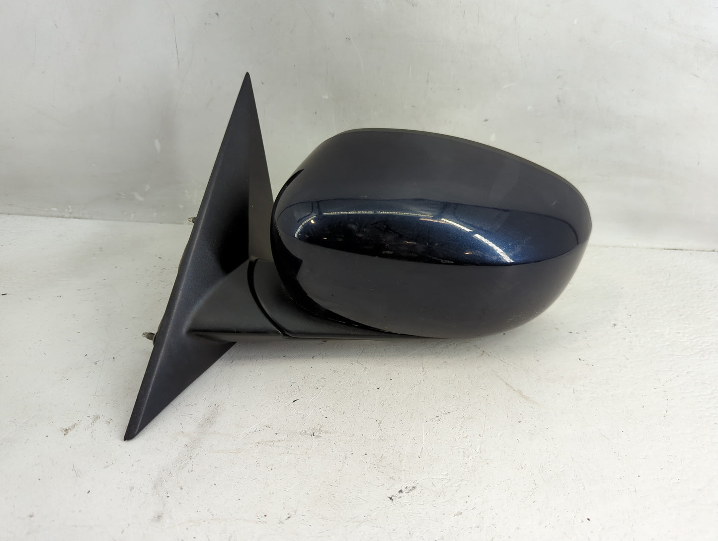 2005-2008 Dodge Magnum Side Mirror Replacement Driver Left View Door Mirror P/N:E11015628 Fits Fits 2005 2006 2007 2008 2009