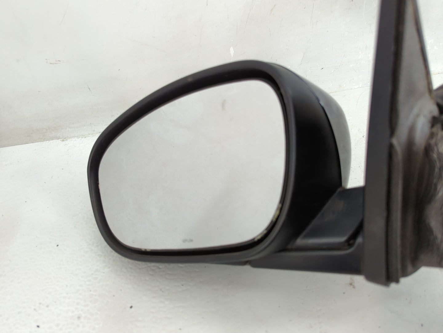 2005-2008 Dodge Magnum Side Mirror Replacement Driver Left View Door Mirror P/N:E11015628 Fits Fits 2005 2006 2007 2008 2009