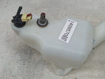 2005-2008 Dodge Magnum Windshield Washer Fluid Reservoir Bottle Oem