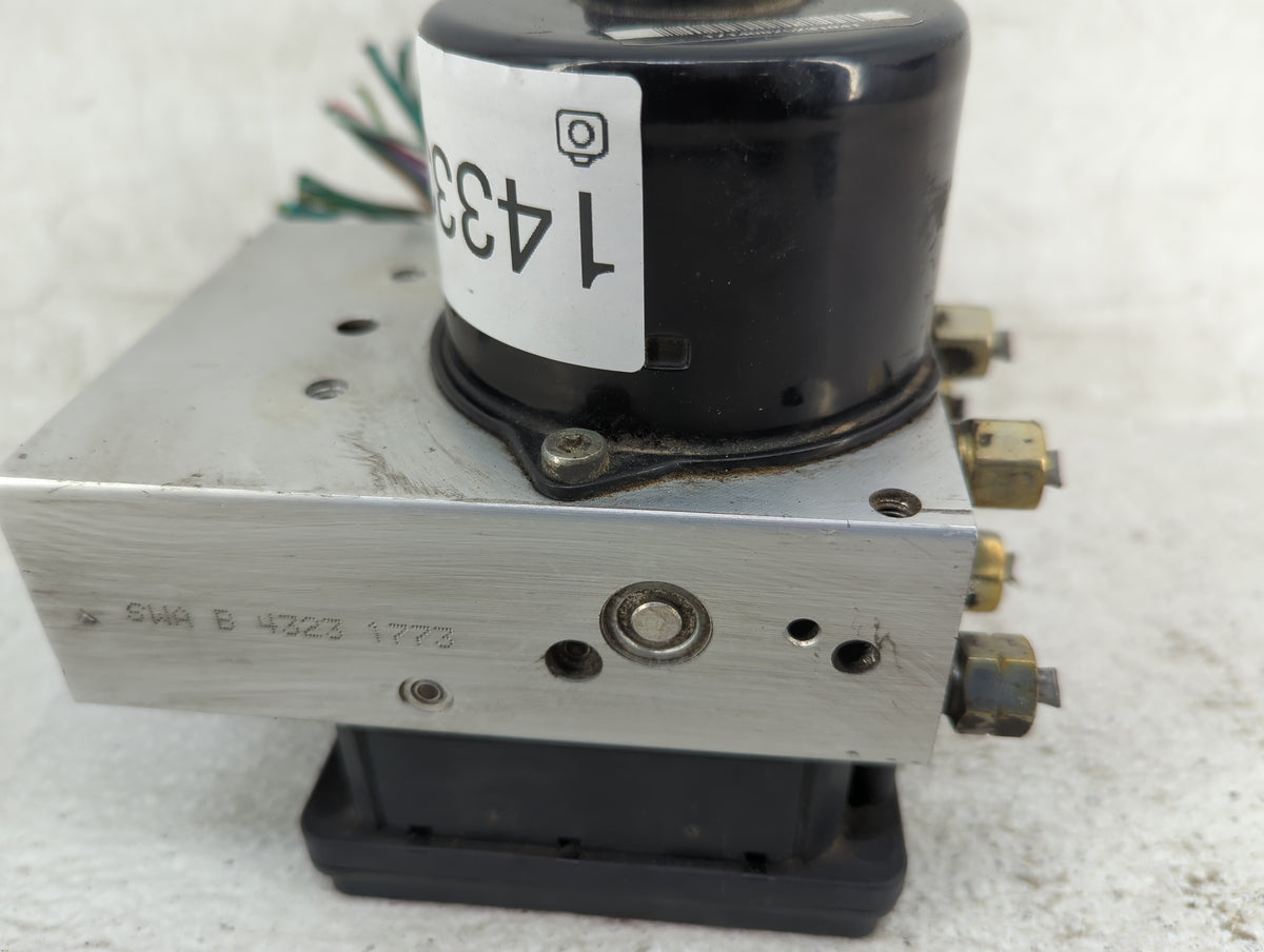 2005 Dodge Magnum Anti-Lock Brake ABS Pump Module Actuator OEM P/N:273244210671 Fits OEM Used Auto Parts - Oemusedautoparts1