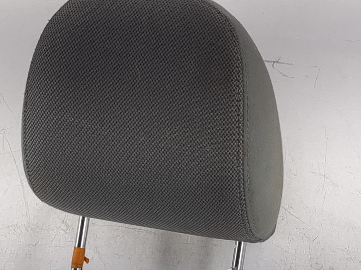 2005 Dodge Magnum Headrest Head Rest Front Driver Passenger Seat Fits OEM Used Auto Parts - Oemusedautoparts1.com