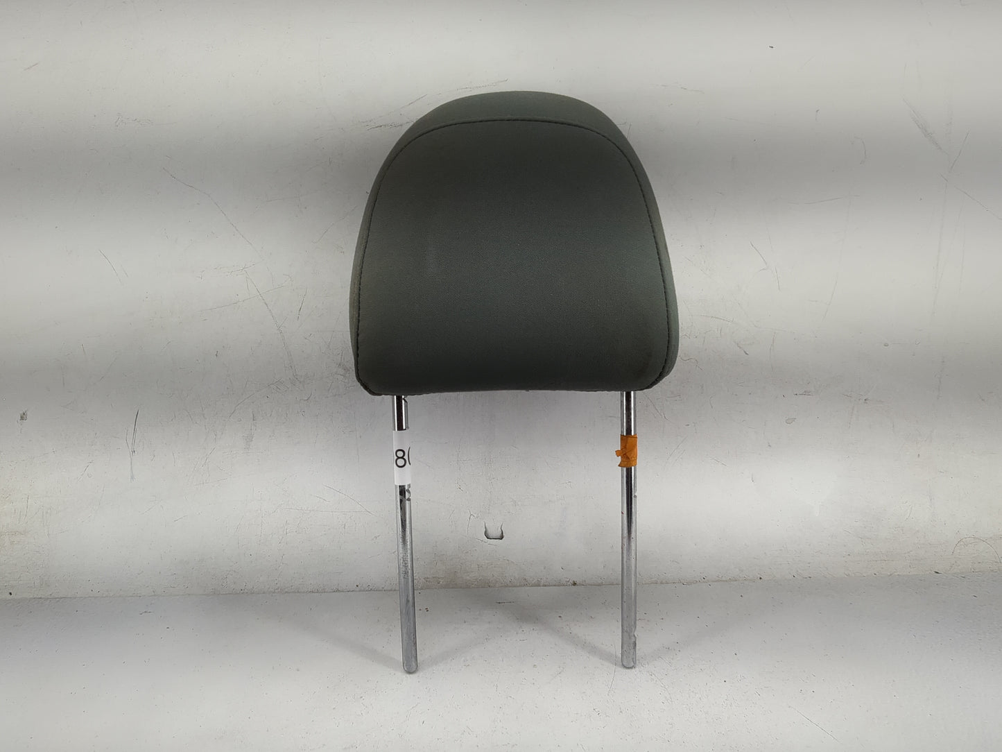 2005 Dodge Magnum Headrest Head Rest Front Driver Passenger Seat Fits OEM Used Auto Parts - Oemusedautoparts1.com